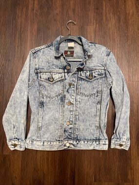 Vintage High Sierra by Mervyn’s Acid Wash Denim Jacket - Light Blue